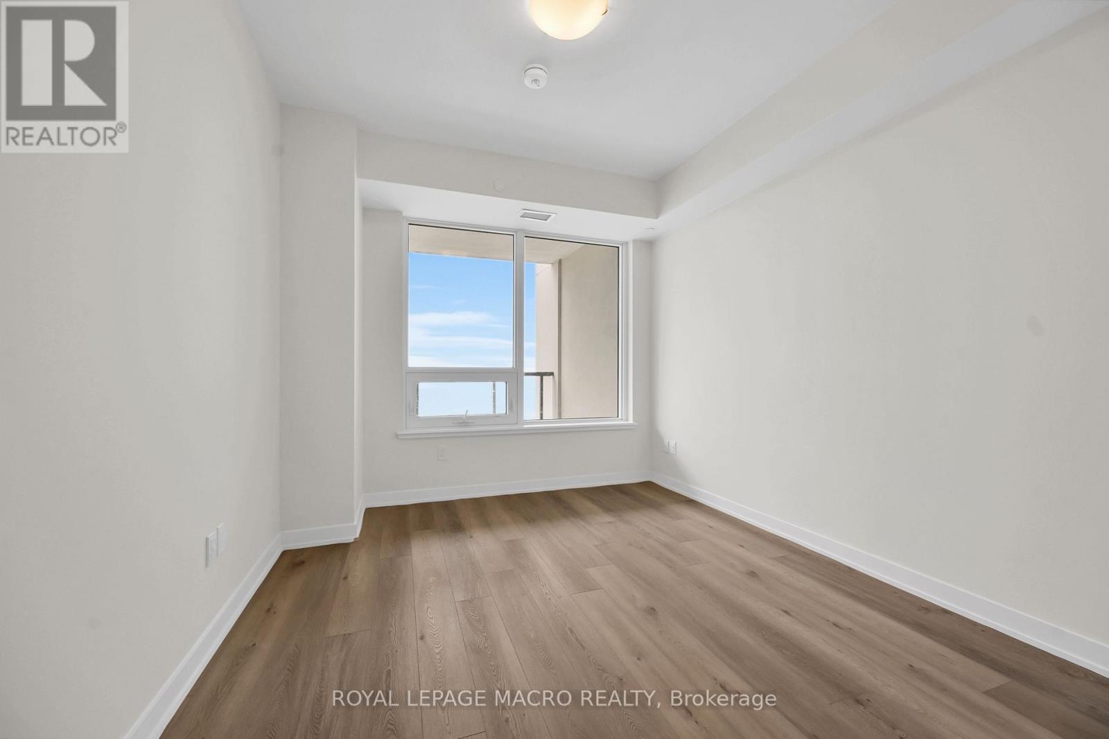 1607 - 385 Winston Road, Grimsby (Grimsby Beach), Ontario  L3M 4E8 - Photo 8 - X13011120