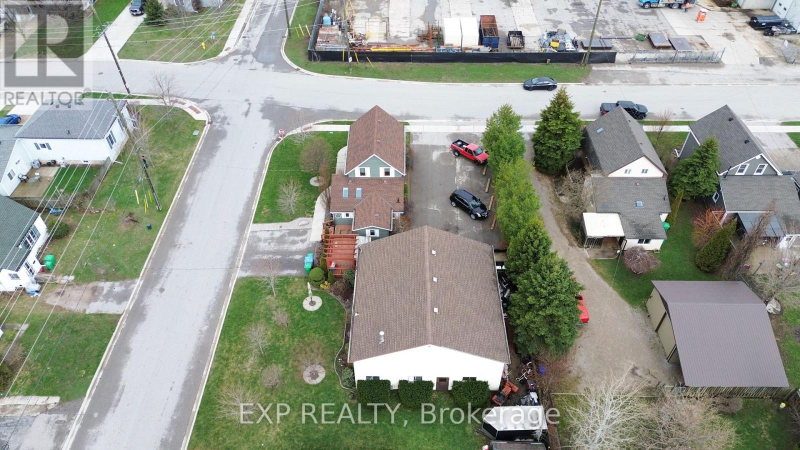 232 Oxford Street, Goderich, Ontario  N7A 1G3 - Photo 37 - X13011140