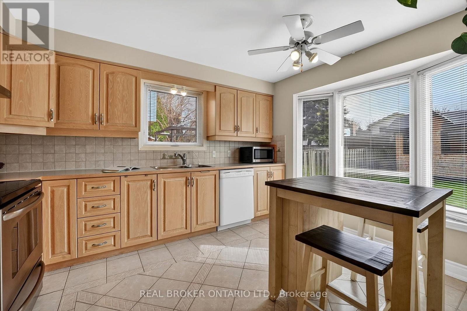 474 Knightsbridge Crescent, Hamilton, Ontario  L9G 3S5 - Photo 12 - X13011142