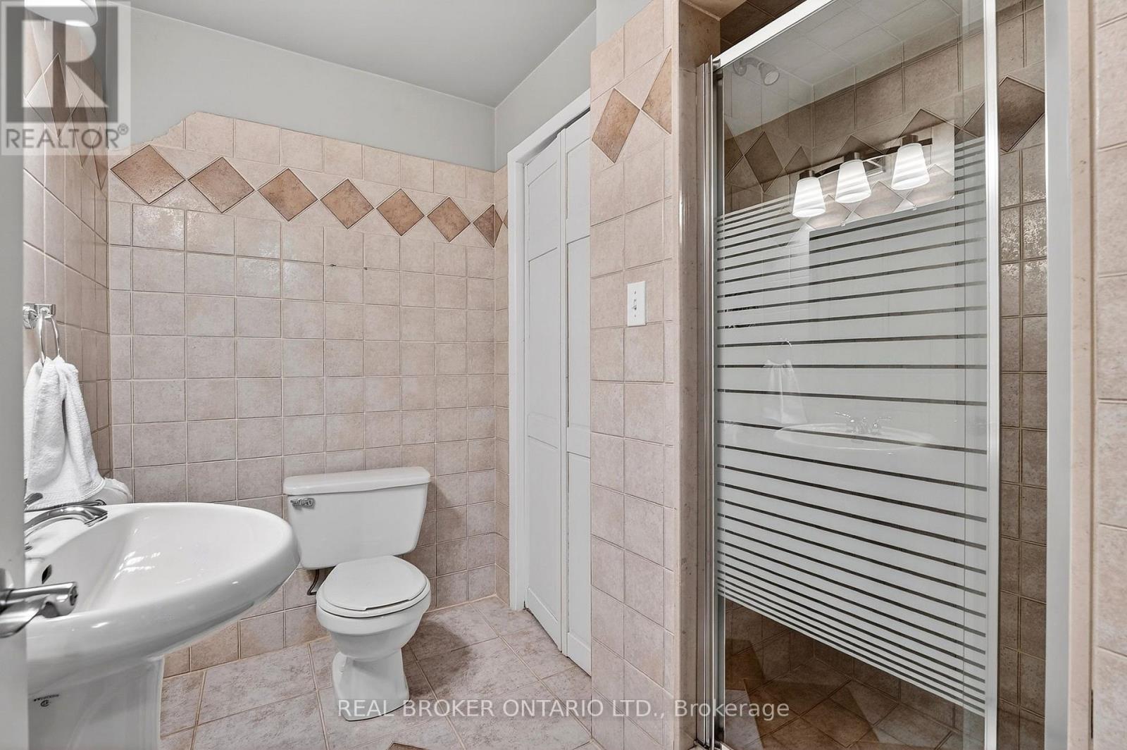 474 Knightsbridge Crescent, Hamilton, Ontario  L9G 3S5 - Photo 33 - X13011142