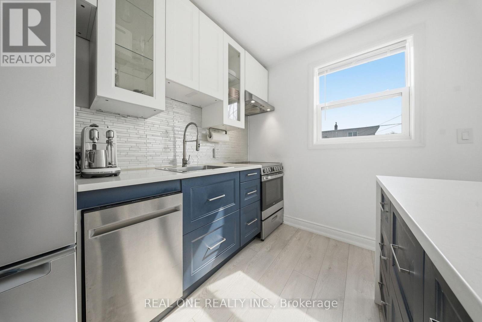 24 Sumach Street, Hamilton, Ontario  L8H 6P8 - Photo 16 - X13011160