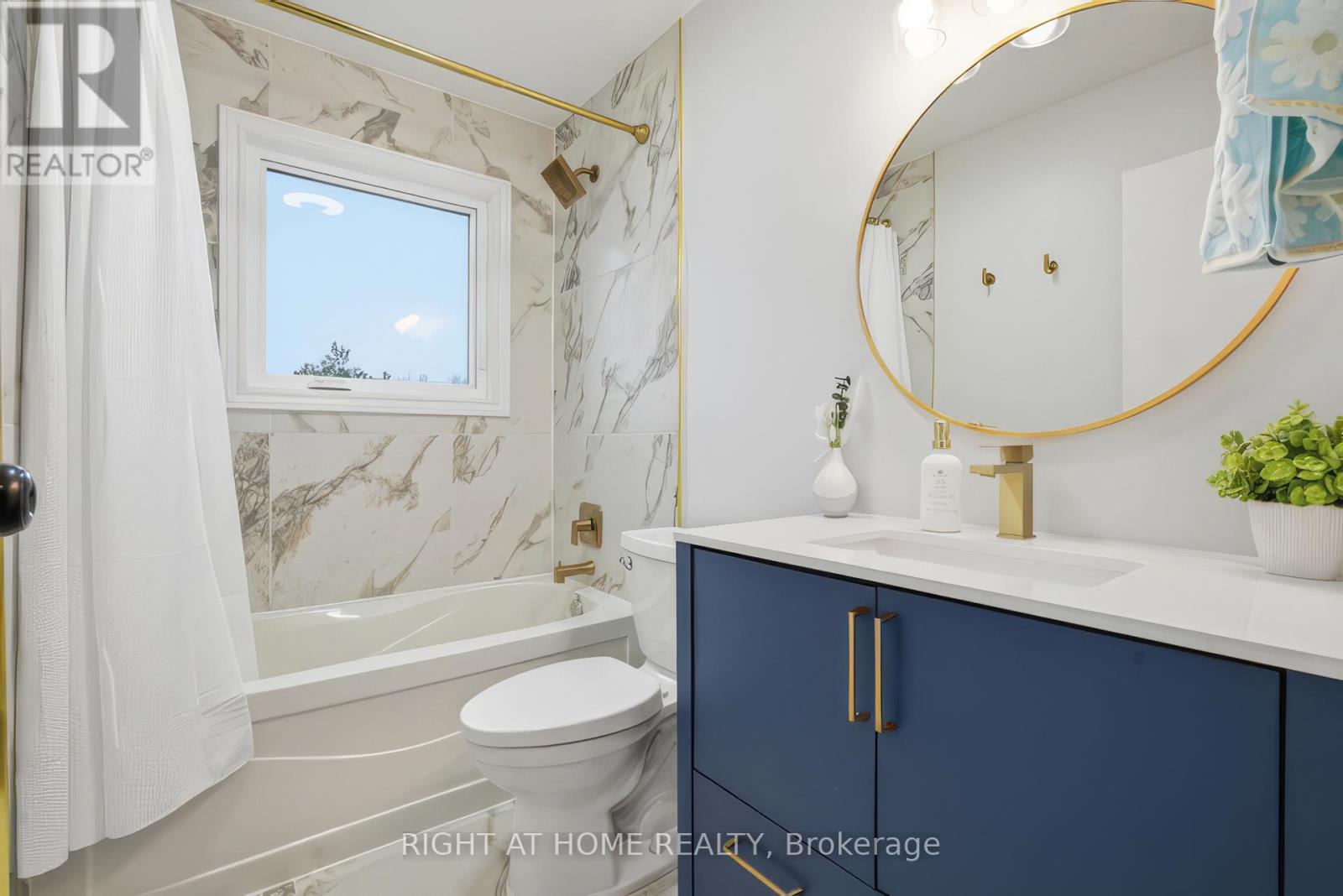 384 Countess Street N, West Grey, Ontario  N0G 1R0 - Photo 11 - X13011218