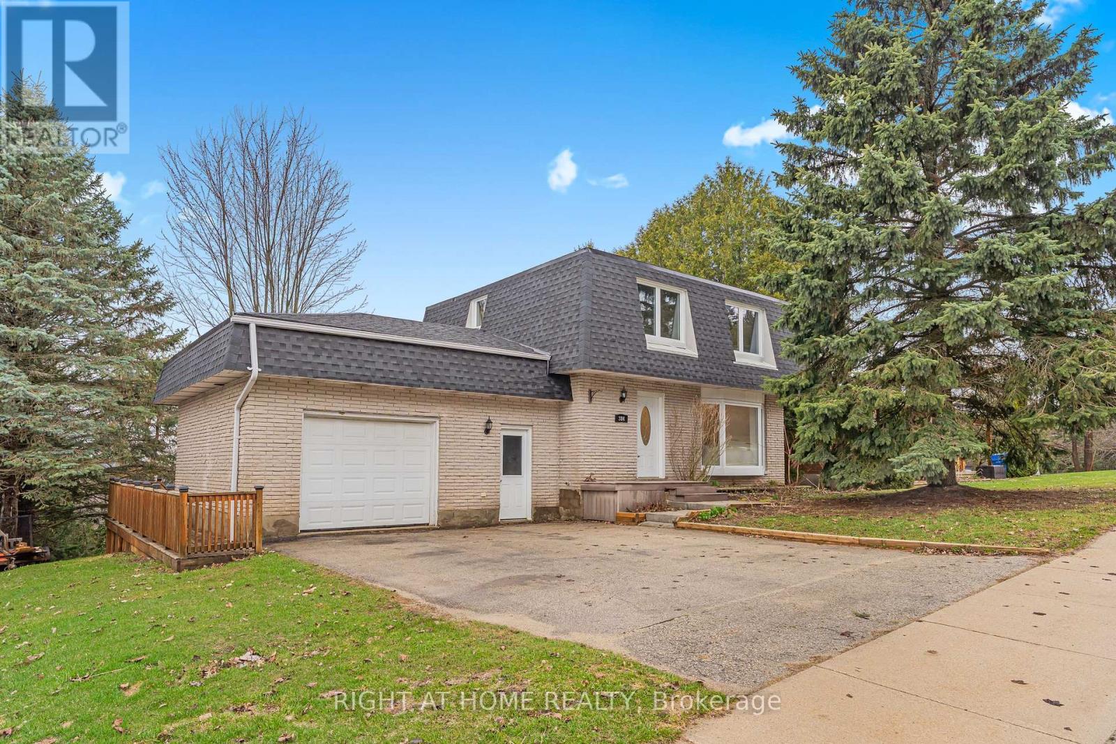 384 Countess Street N, West Grey, Ontario  N0G 1R0 - Photo 3 - X13011218