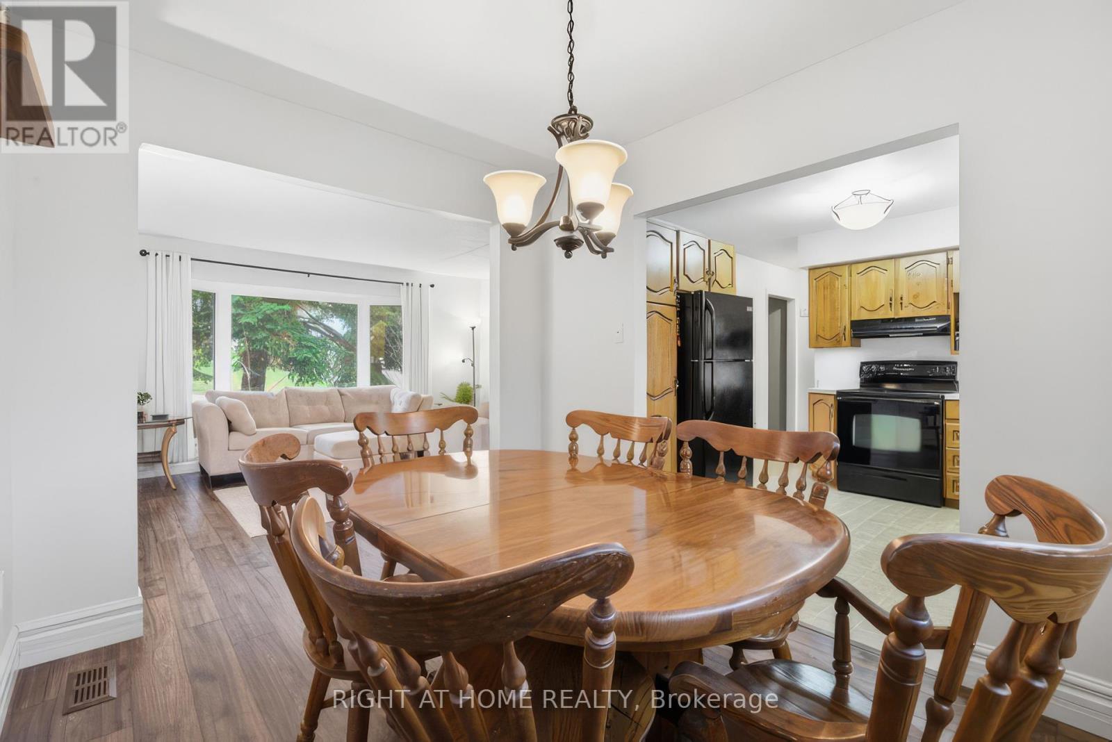 384 Countess Street N, West Grey, Ontario  N0G 1R0 - Photo 6 - X13011218