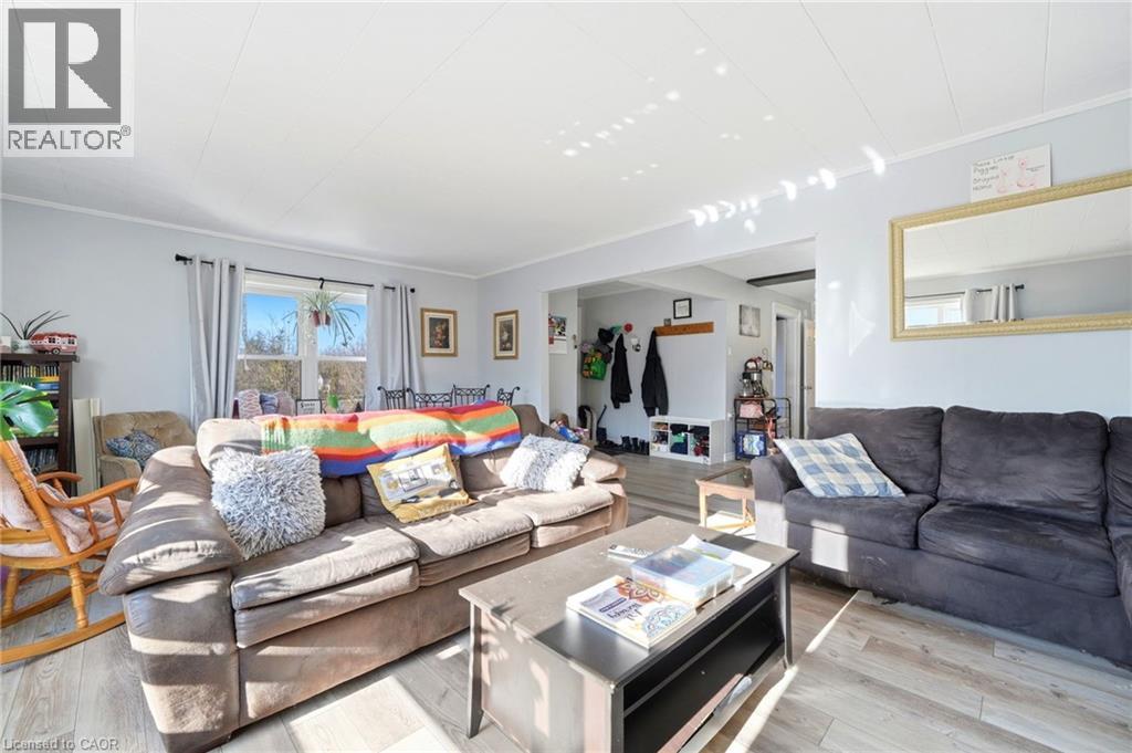 2039 Victoria Street, Gorrie, Ontario  N0G 1X0 - Photo 29 - 40821769