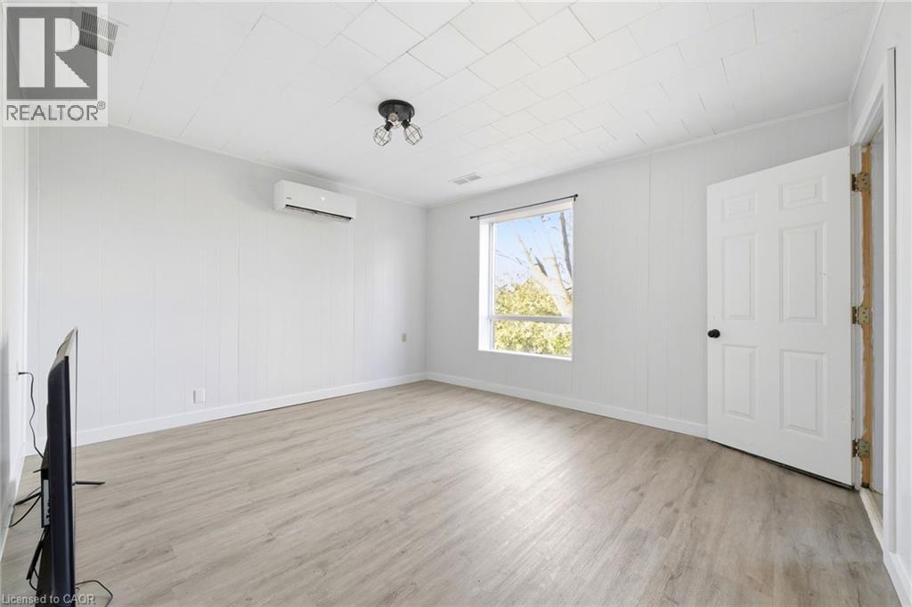 2039 Victoria Street, Gorrie, Ontario  N0G 1X0 - Photo 5 - 40821769