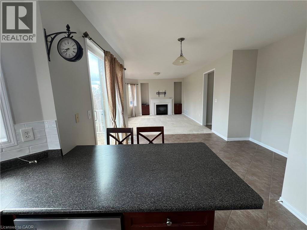 102 Baldwin Drive, Cambridge, Ontario  N3C 0B4 - Photo 7 - 40821748