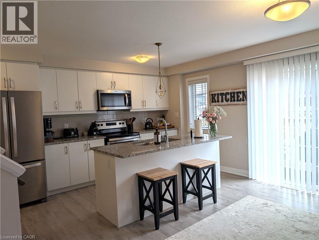 11 Sportsman Hill Street, Kitchener, Ontario  N2P 0J2 - Photo 2 - 40821376