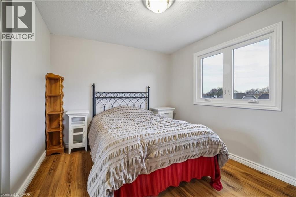 2208 Melissa Crescent, Burlington, Ontario  L7P 4J7 - Photo 29 - 40821093