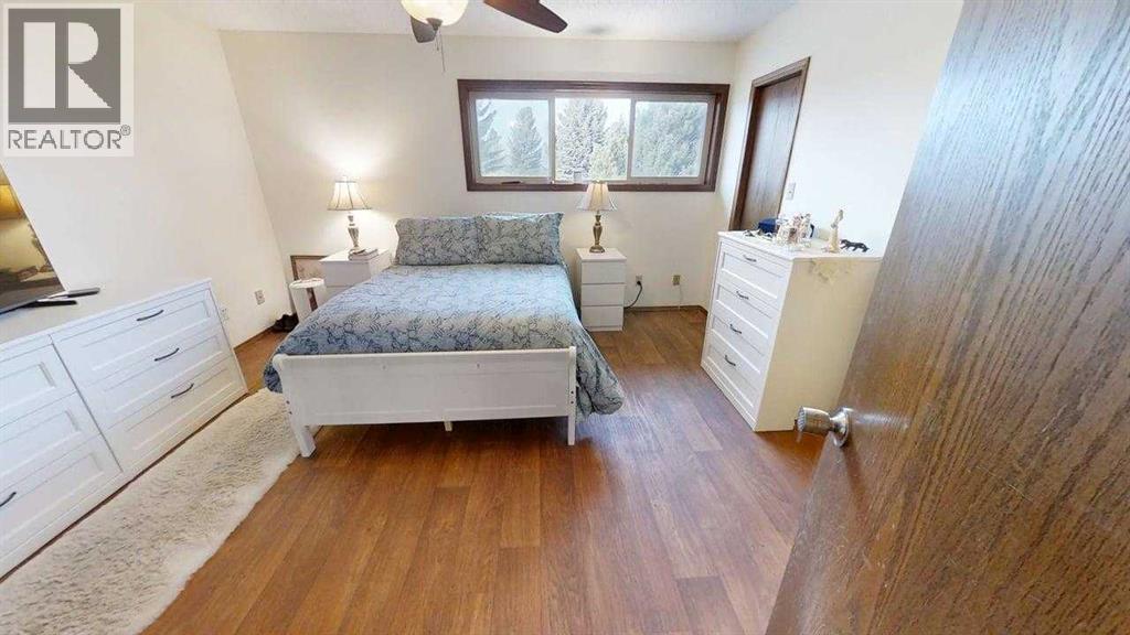 42 Ridgewood Boulevard W, Lethbridge, Alberta  T1K 6B9 - Photo 21 - A2278477