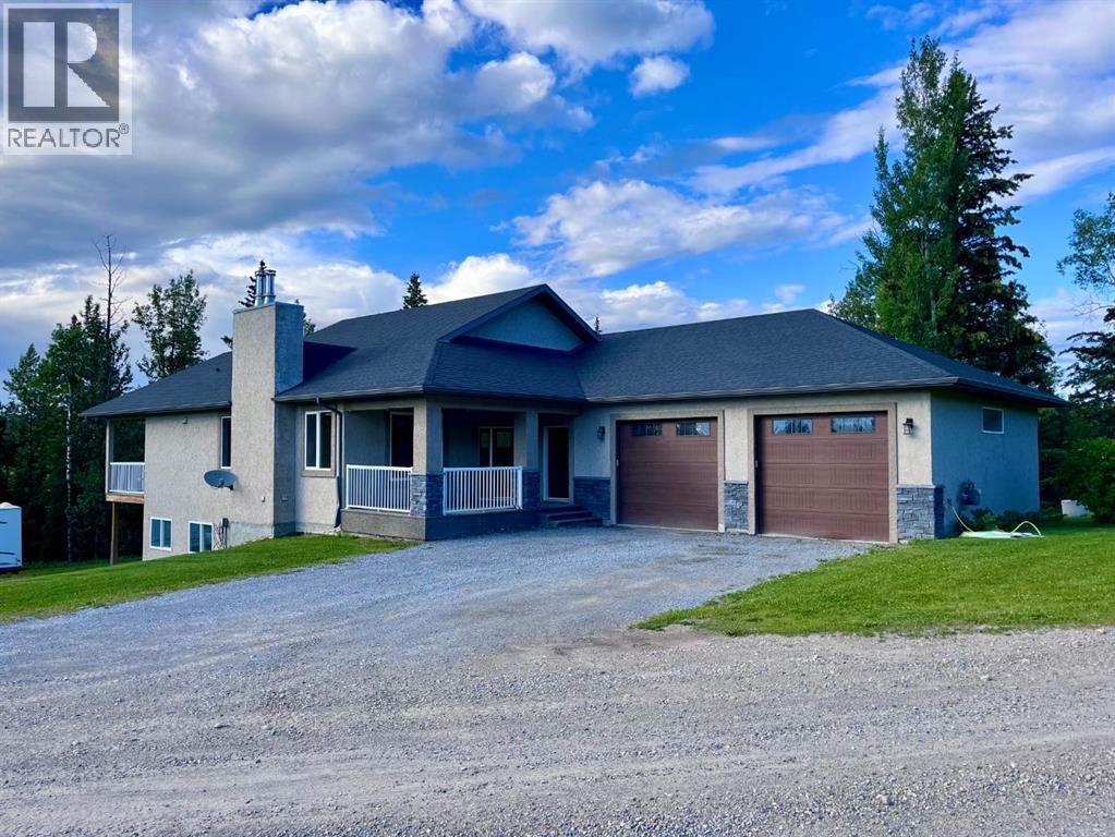 1093 Mackenny Street, Hinton, Alberta  T7V 1H3 - Photo 2 - A2302552