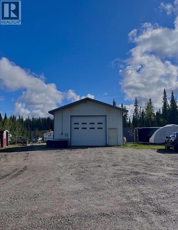 1093 Mackenny Street, Hinton, Alberta  T7V 1H3 - Photo 5 - A2302552