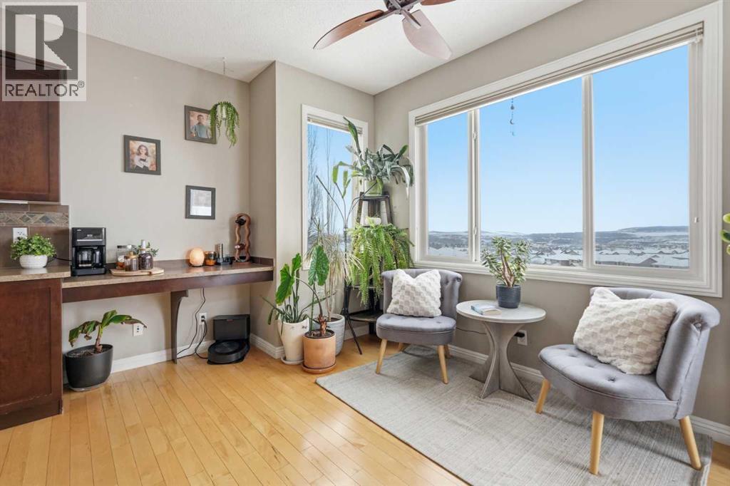 99 Sunset View, Cochrane, Alberta  T4C 0E8 - Photo 9 - A2301976