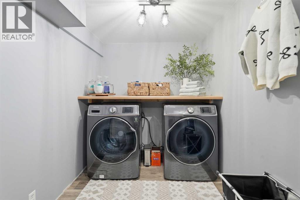 99 Sunset View, Cochrane, Alberta  T4C 0E8 - Photo 37 - A2301976