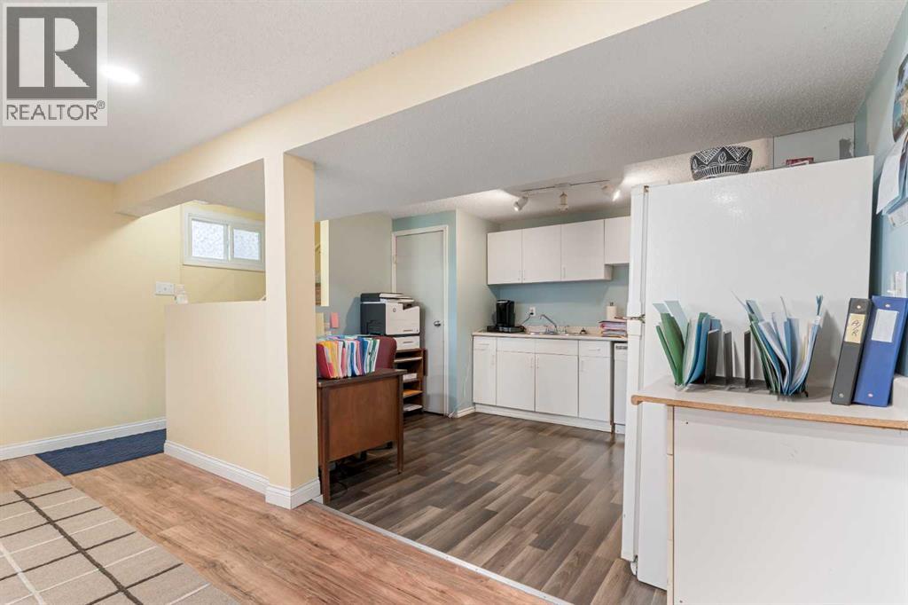 2822 40 Street Sw, Calgary, Alberta  T3E 3J6 - Photo 20 - A2302256