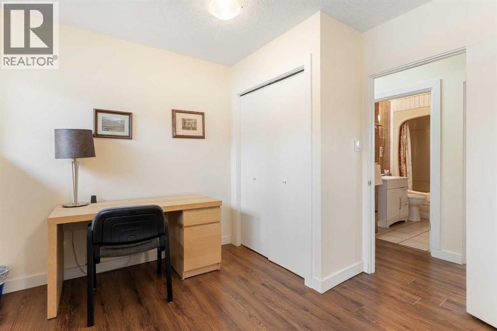 2822 40 Street Sw, Calgary, Alberta  T3E 3J6 - Photo 10 - A2302256