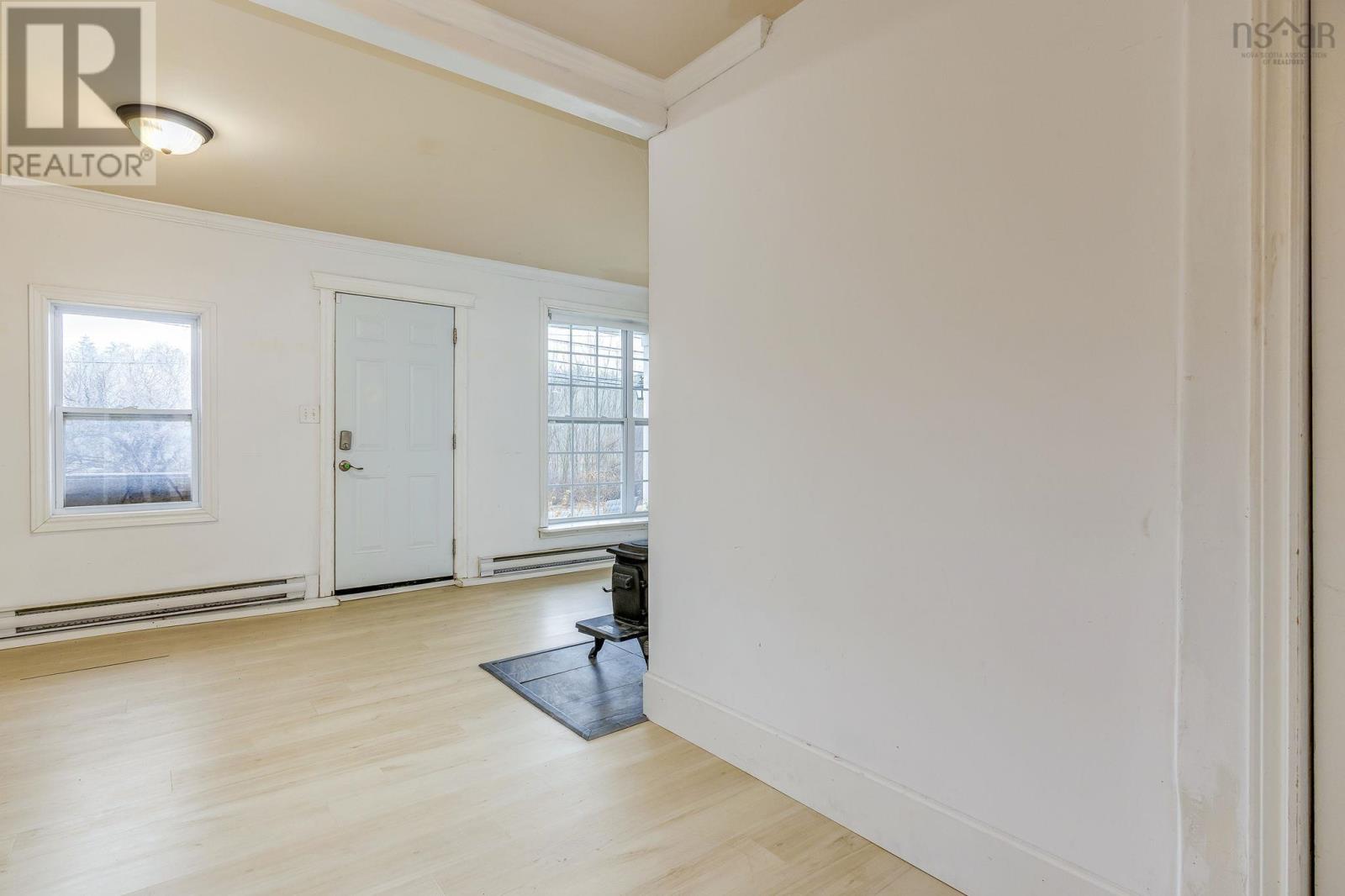 600 Rocky Lake Drive, Bedford, Nova Scotia  B4A 2T6 - Photo 10 - 202607760