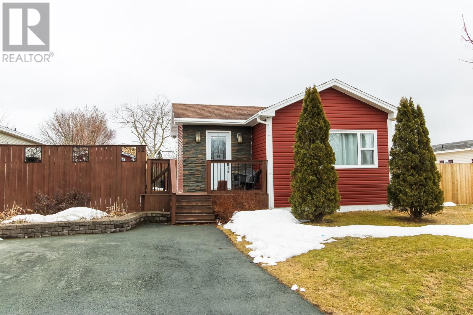 12 Pinegrove Drive, Paradise, Newfoundland & Labrador  A1L 1B7 - Photo 2 - 1296232