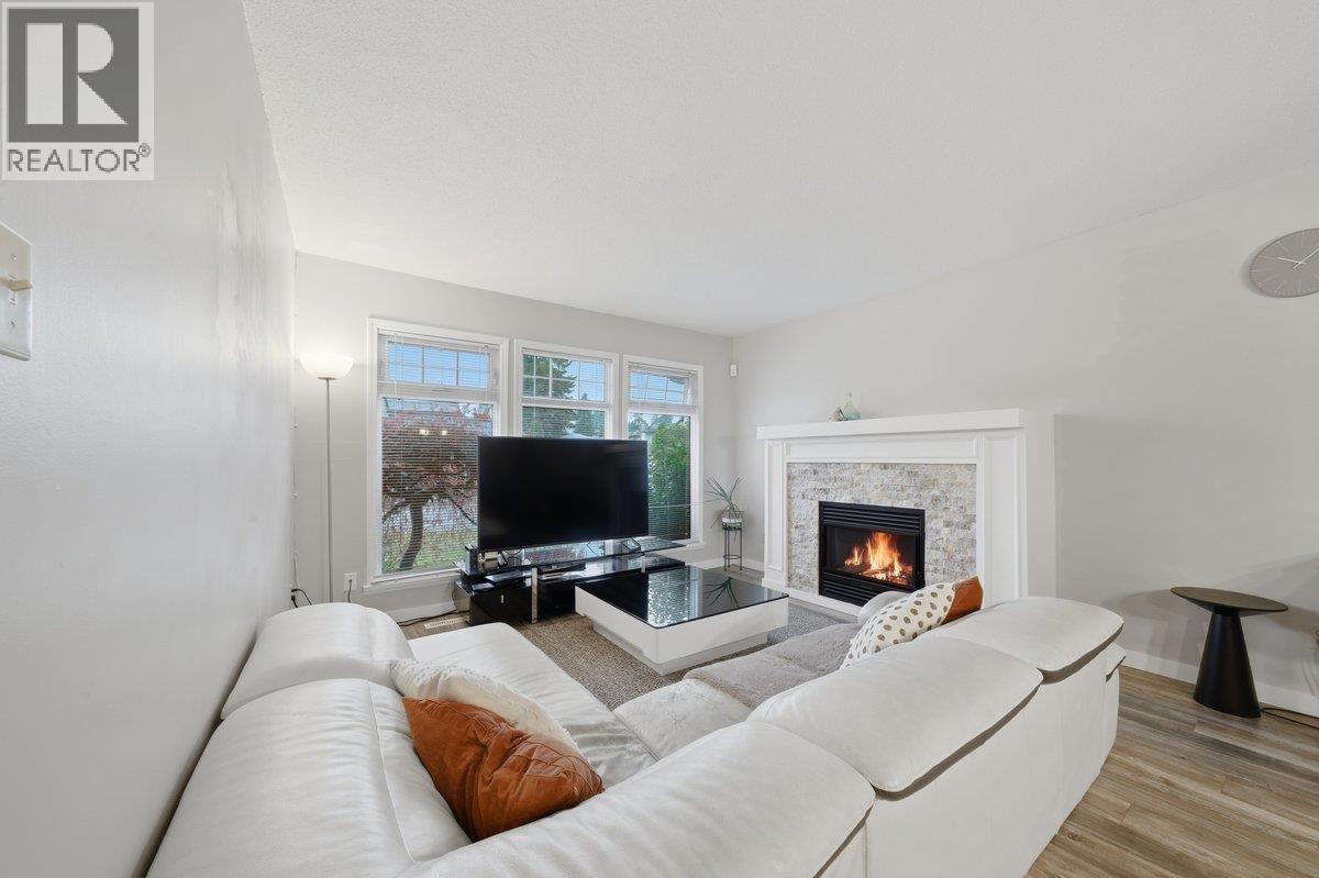 1155 Esperanza Drive, Coquitlam, British Columbia  V3B 6A6 - Photo 4 - R3112196