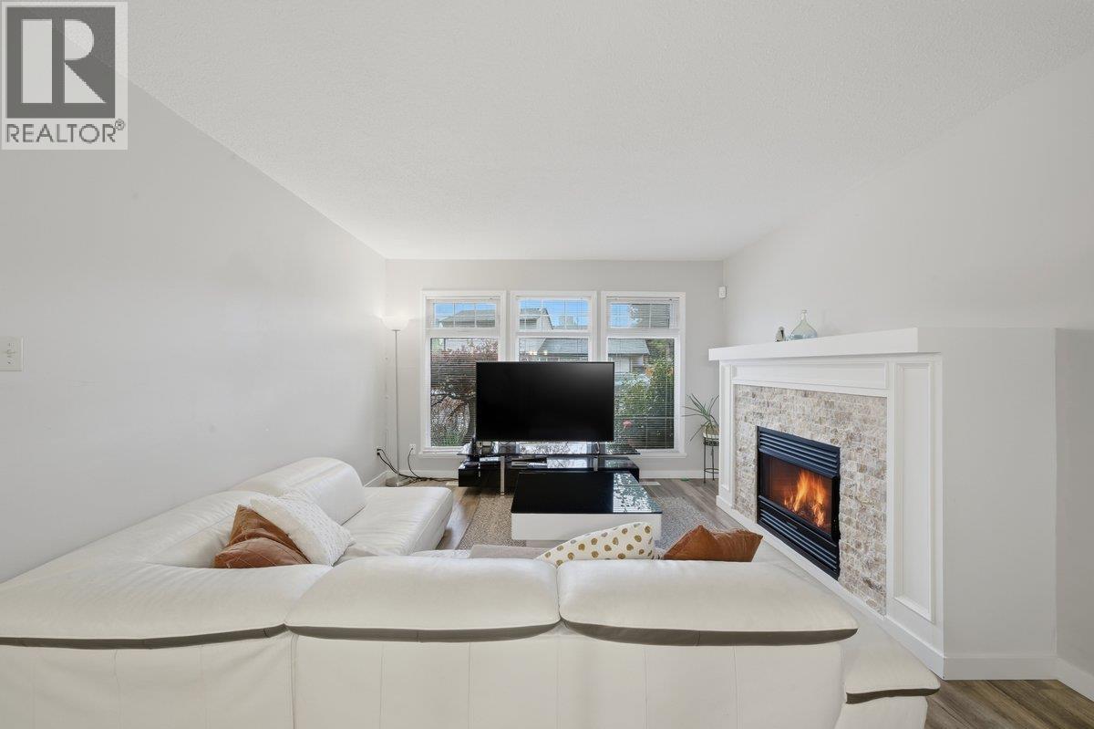 1155 Esperanza Drive, Coquitlam, British Columbia  V3B 6A6 - Photo 6 - R3112196