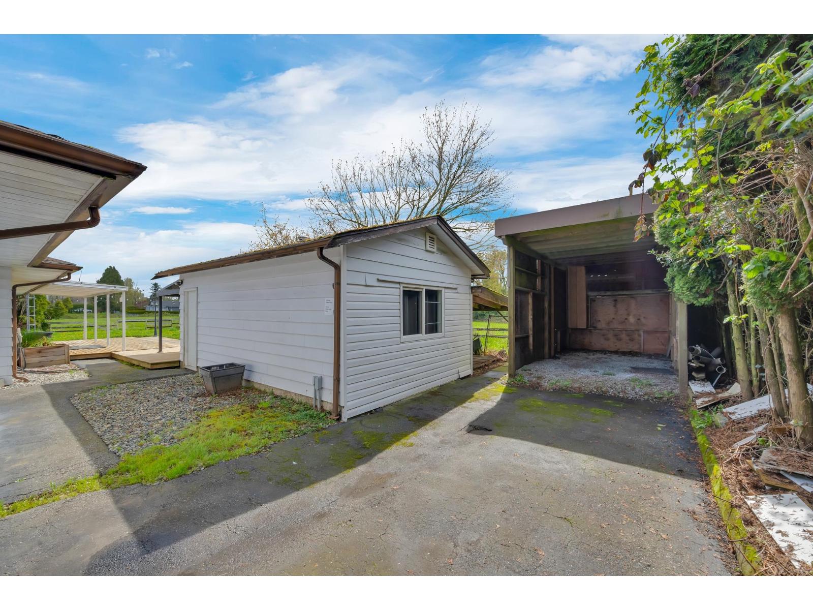 28712 58 Avenue, Abbotsford, British Columbia  V4X 2P6 - Photo 12 - R3112258