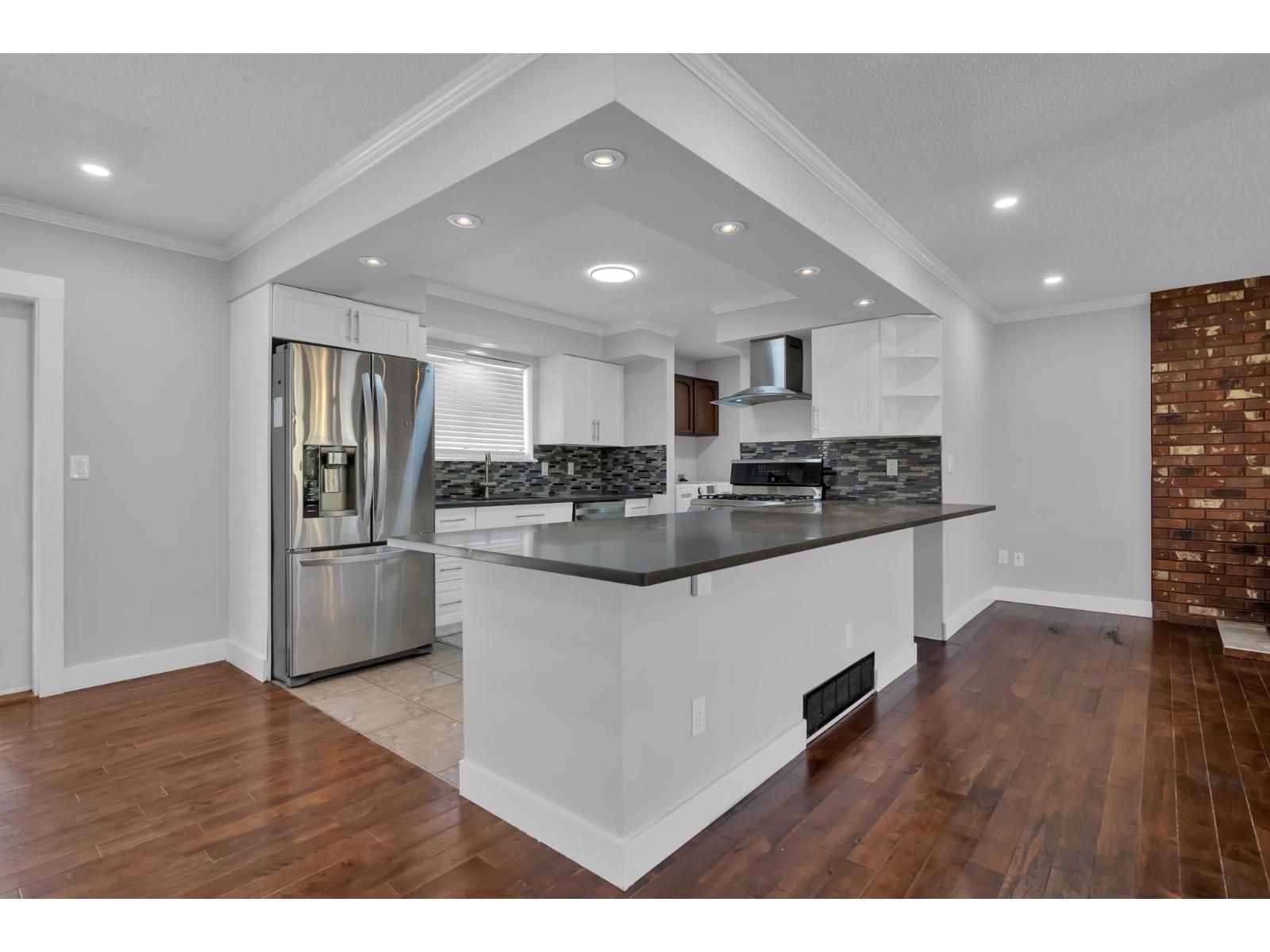 28712 58 Avenue, Abbotsford, British Columbia  V4X 2P6 - Photo 18 - R3112258