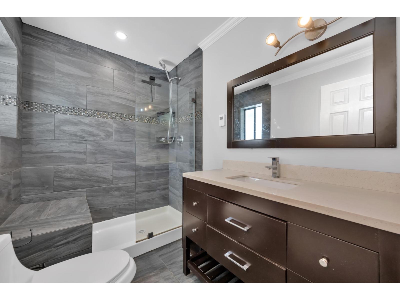 28712 58 Avenue, Abbotsford, British Columbia  V4X 2P6 - Photo 23 - R3112258