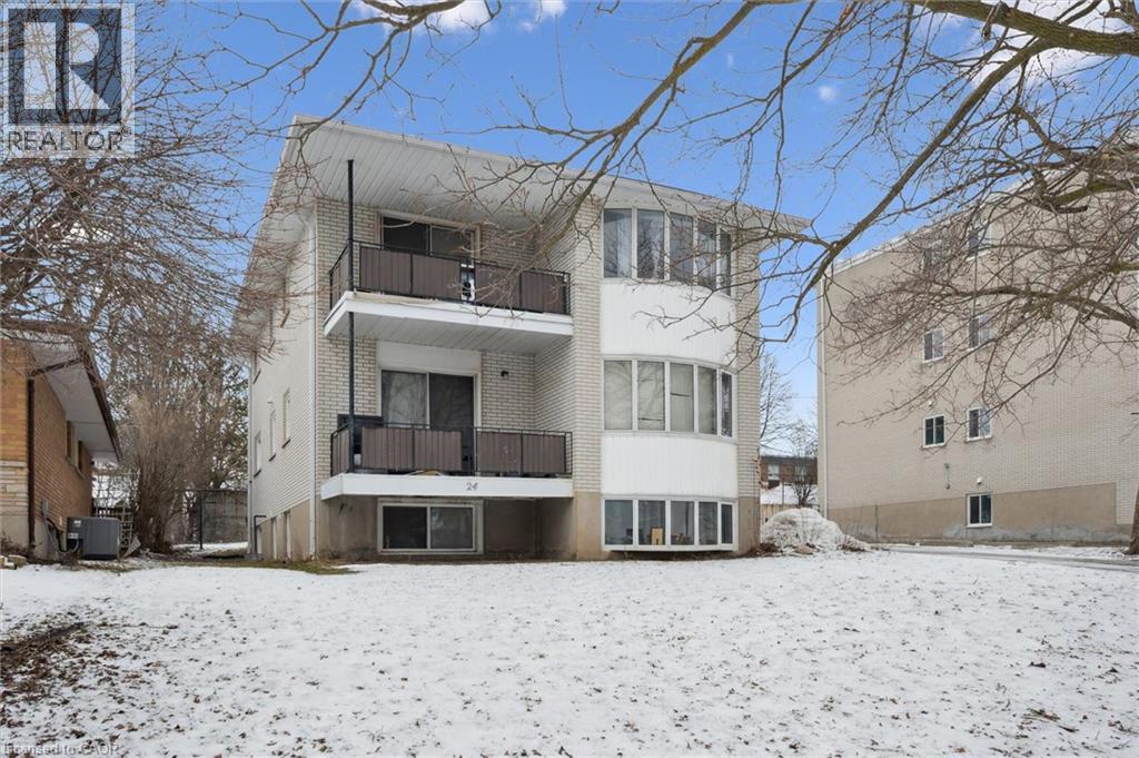 24 Austin Drive, Waterloo, Ontario  N2L 3Y1 - Photo 3 - 40820660