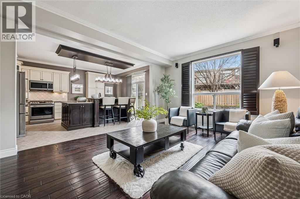 707 Commonwealth Crescent, Kitchener, Ontario  N2E 4J8 - Photo 13 - 40820109