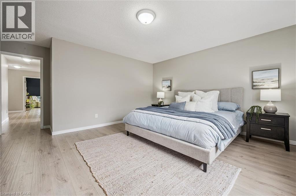 707 Commonwealth Crescent, Kitchener, Ontario  N2E 4J8 - Photo 31 - 40820109