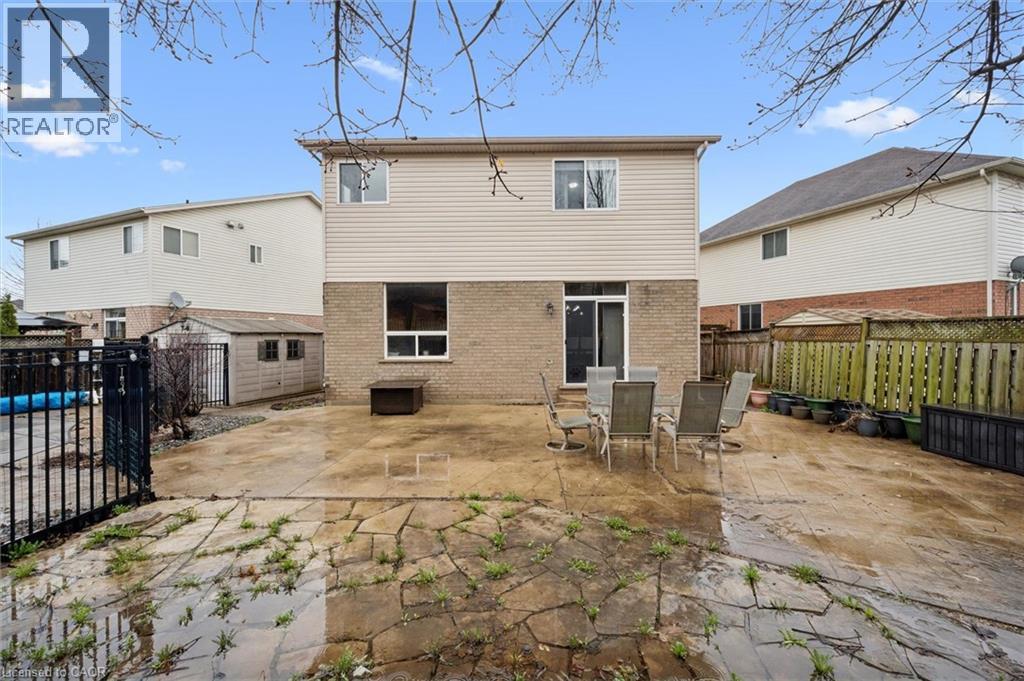 707 Commonwealth Crescent, Kitchener, Ontario  N2E 4J8 - Photo 43 - 40820109