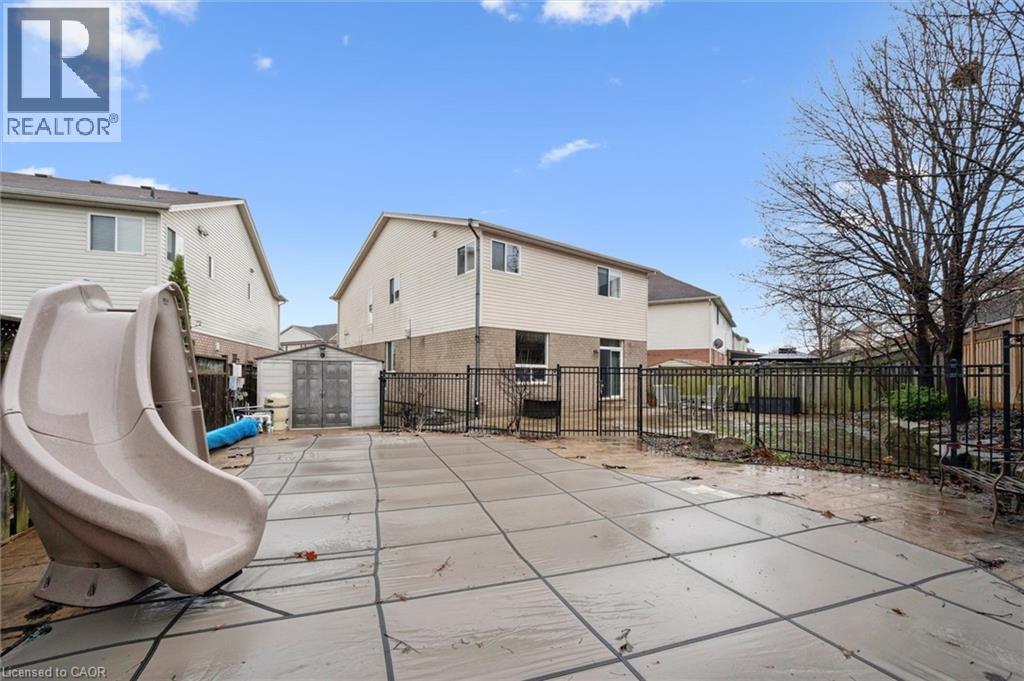 707 Commonwealth Crescent, Kitchener, Ontario  N2E 4J8 - Photo 45 - 40820109