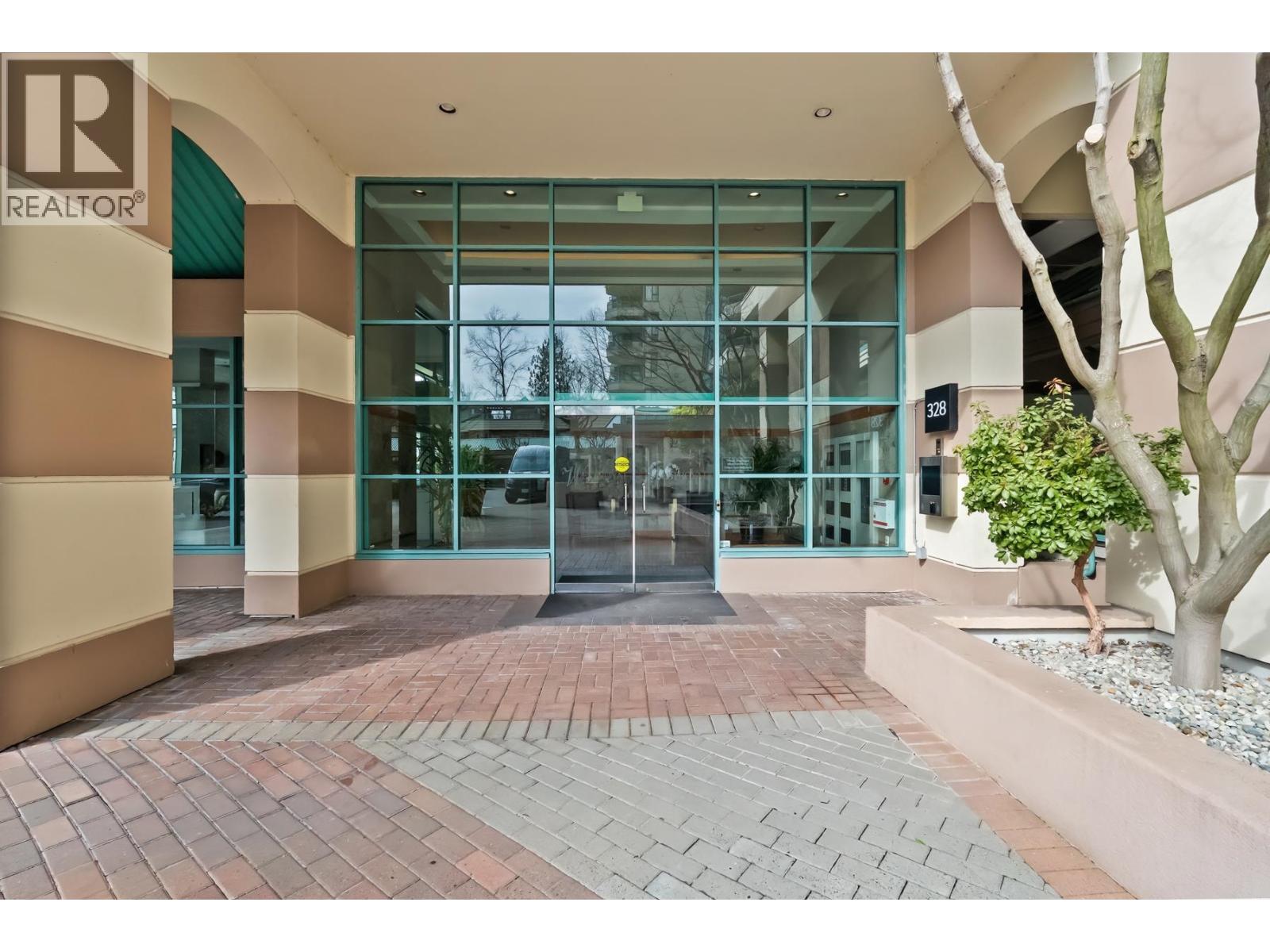 3D 328 TAYLOR WAY, West Vancouver, British Columbia