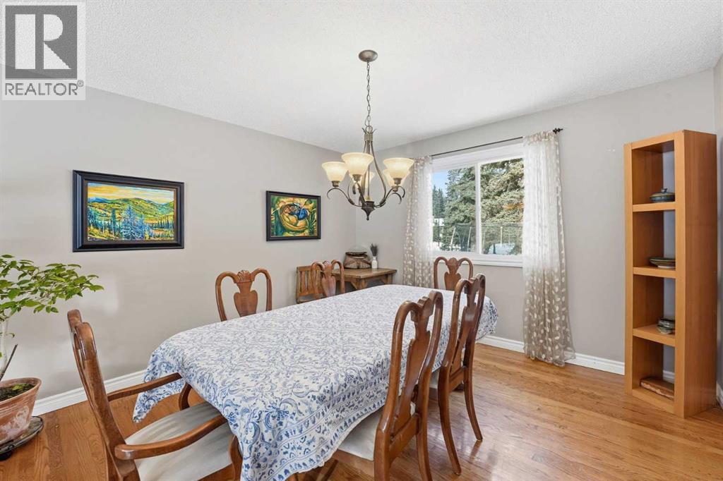 38 Wolf Drive, Rural Rocky View County, Alberta  T3Z 1A3 - Photo 13 - A2299746