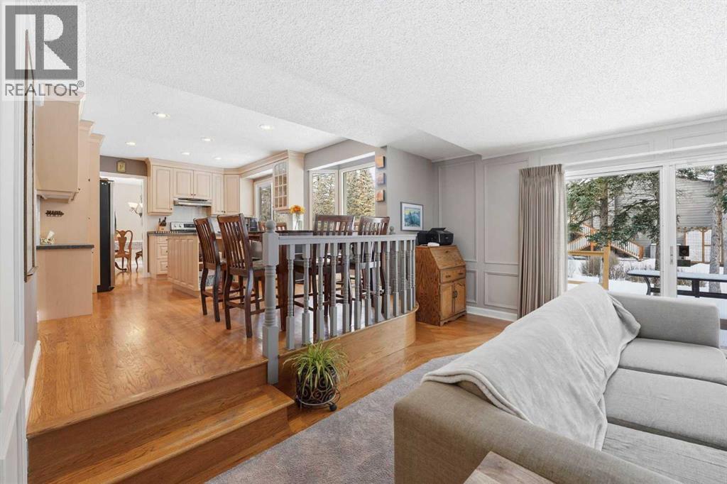 38 Wolf Drive, Rural Rocky View County, Alberta  T3Z 1A3 - Photo 21 - A2299746