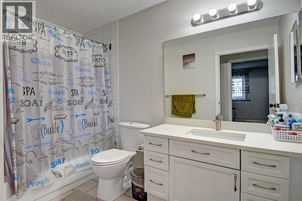 10316 Hidden Valley Drive Nw, Calgary, Alberta  T3A 4Z6 - Photo 30 - A2301053