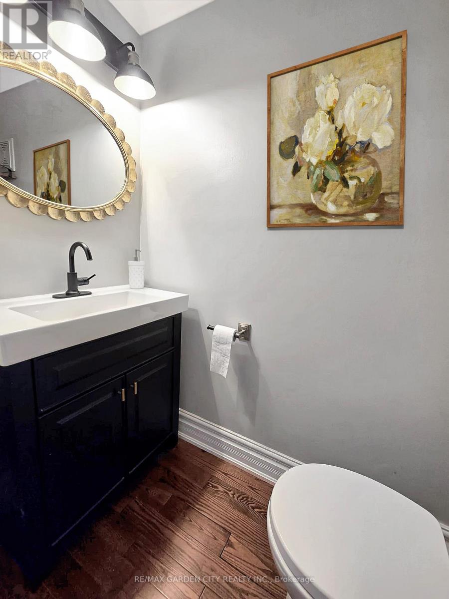 14 Robinson Street S, Grimsby, Ontario  L3M 3C4 - Photo 18 - X12737068