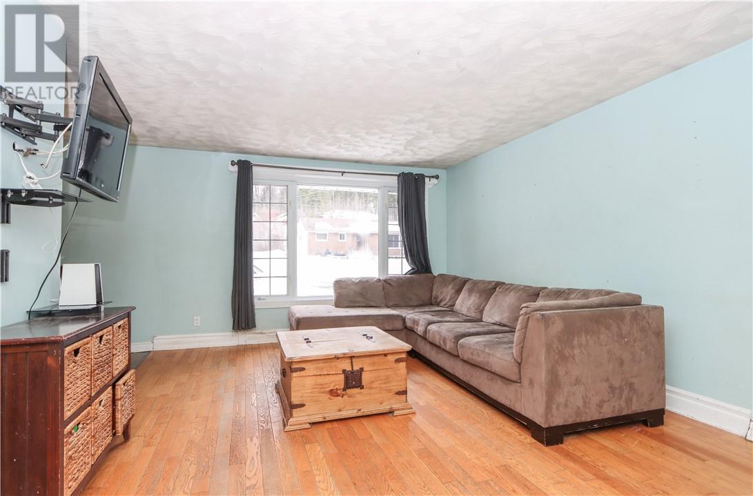 5 Hardy View, Onaping, Ontario  P0M 2R0 - Photo 4 - 2127181