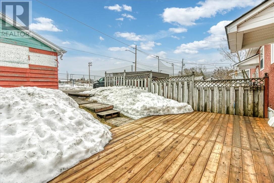 28 First Avenue N, Levack, Ontario  P0M 2C0 - Photo 8 - 2127178