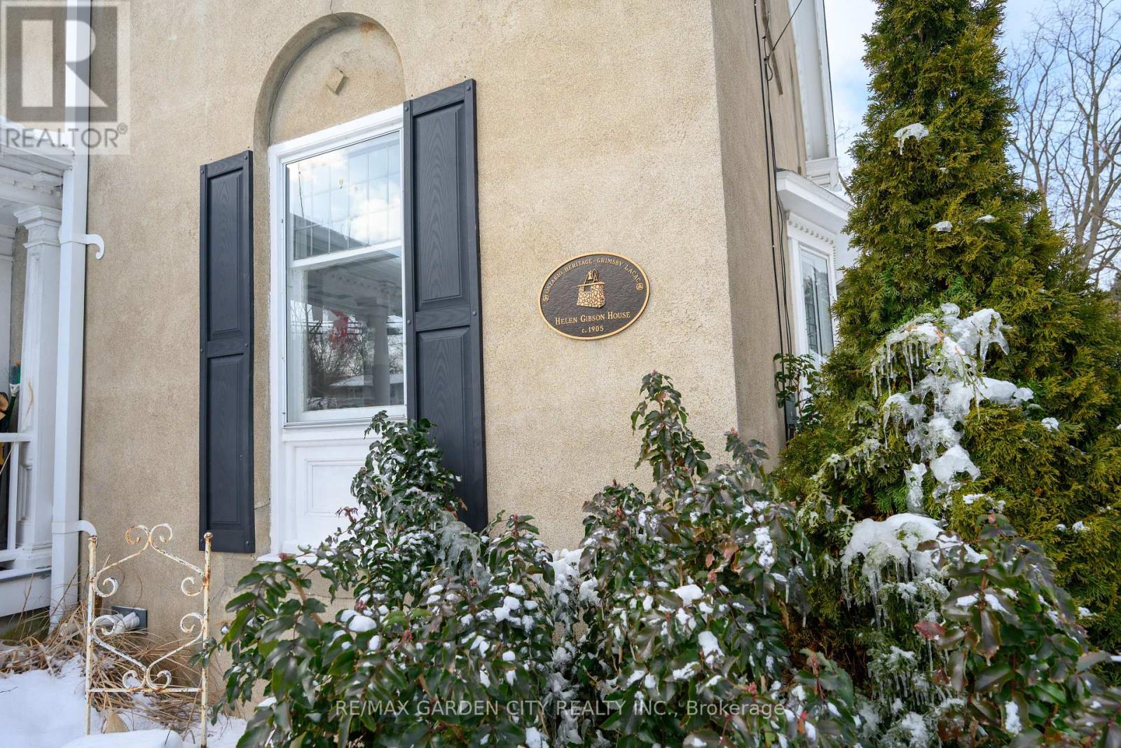 14 Robinson Street S, Grimsby, Ontario  L3M 3C4 - Photo 3 - X12737068