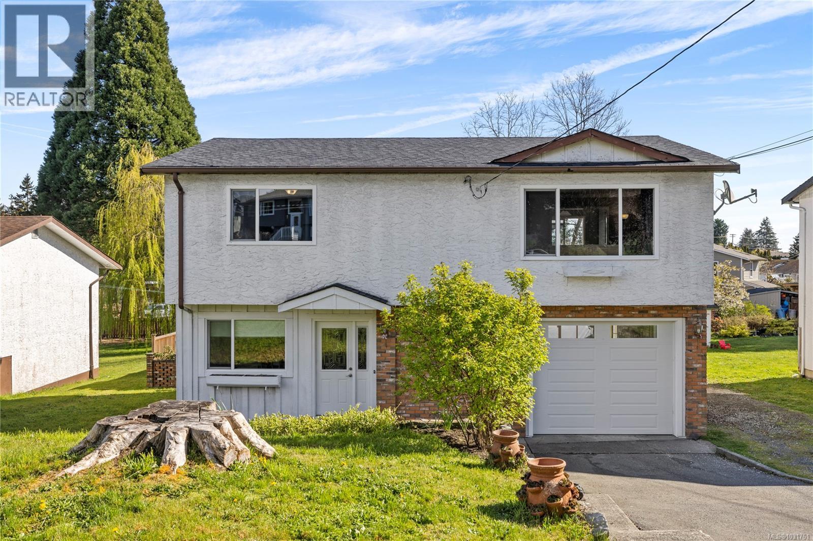 1161 Stillin Dr, Ladysmith, British Columbia