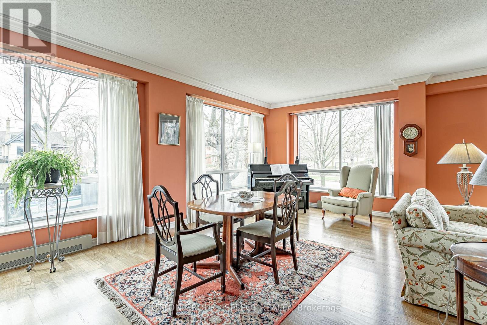 215 - 250 Sydenham Street, London East, Ontario  N6A 5S1 - Photo 18 - X13011504