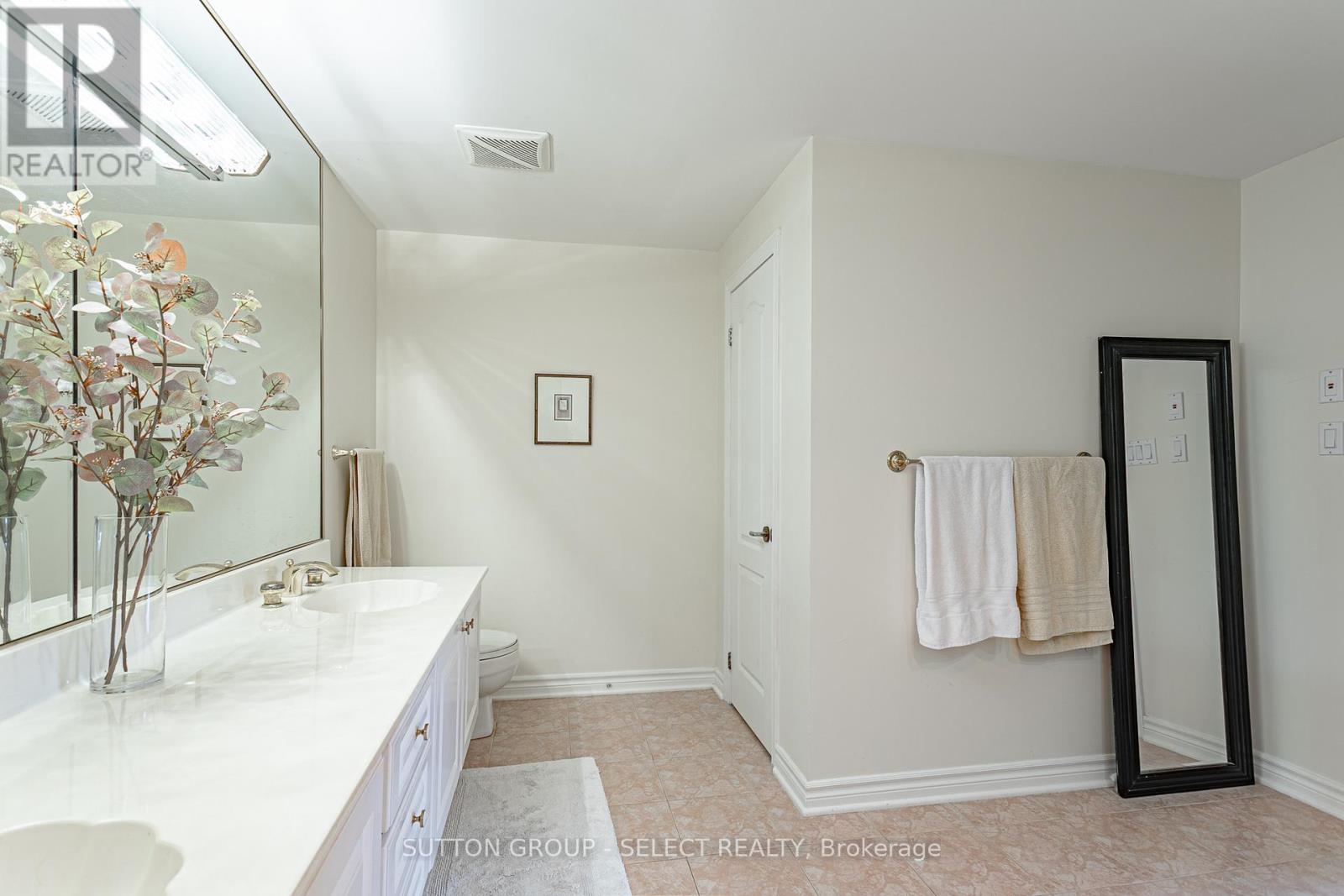 215 - 250 Sydenham Street, London East, Ontario  N6A 5S1 - Photo 26 - X13011504