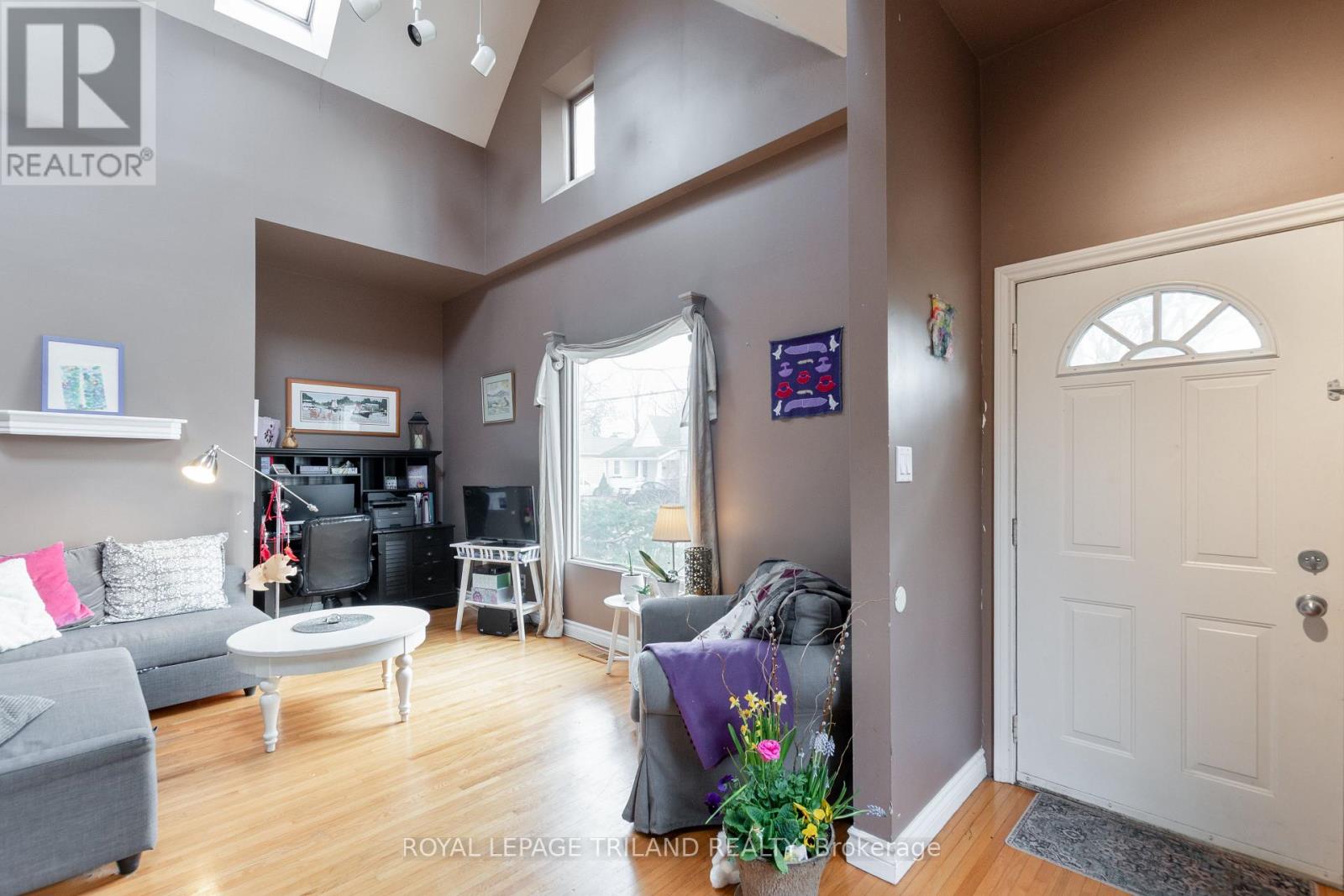 32 St Andrew Street, London North, Ontario  N6H 1Z6 - Photo 3 - X13011530