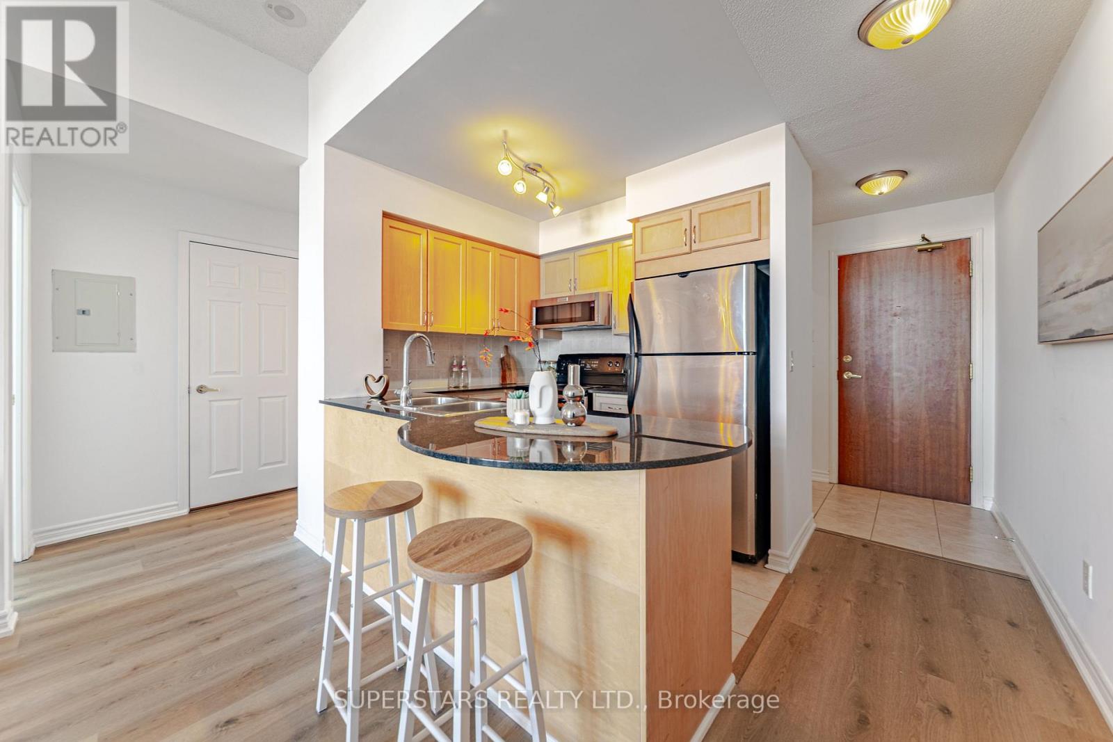 713 - 18 Kenaston Gardens, Toronto, Ontario  M2K 3C7 - Photo 4 - C13011528