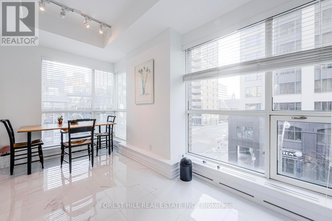 305 - 38 Avenue Road, Toronto, Ontario  M5R 2G2 - Photo 16 - C13011582