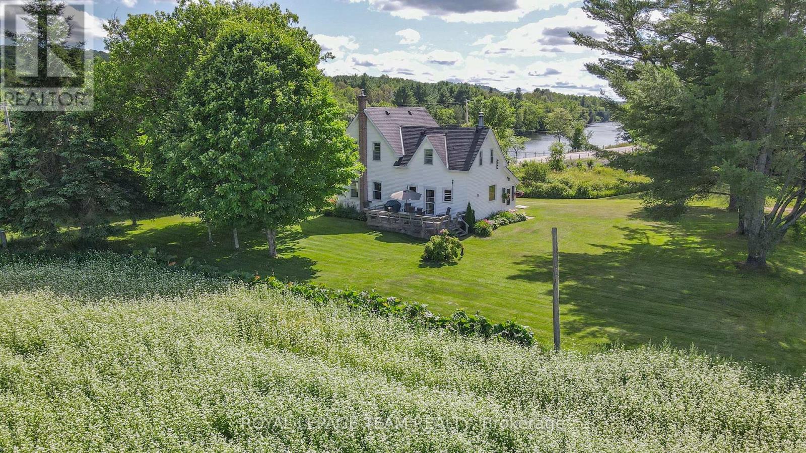 4822 Palmer Road, Brudenell, Ontario  K0J 2E0 - Photo 2 - X13011674