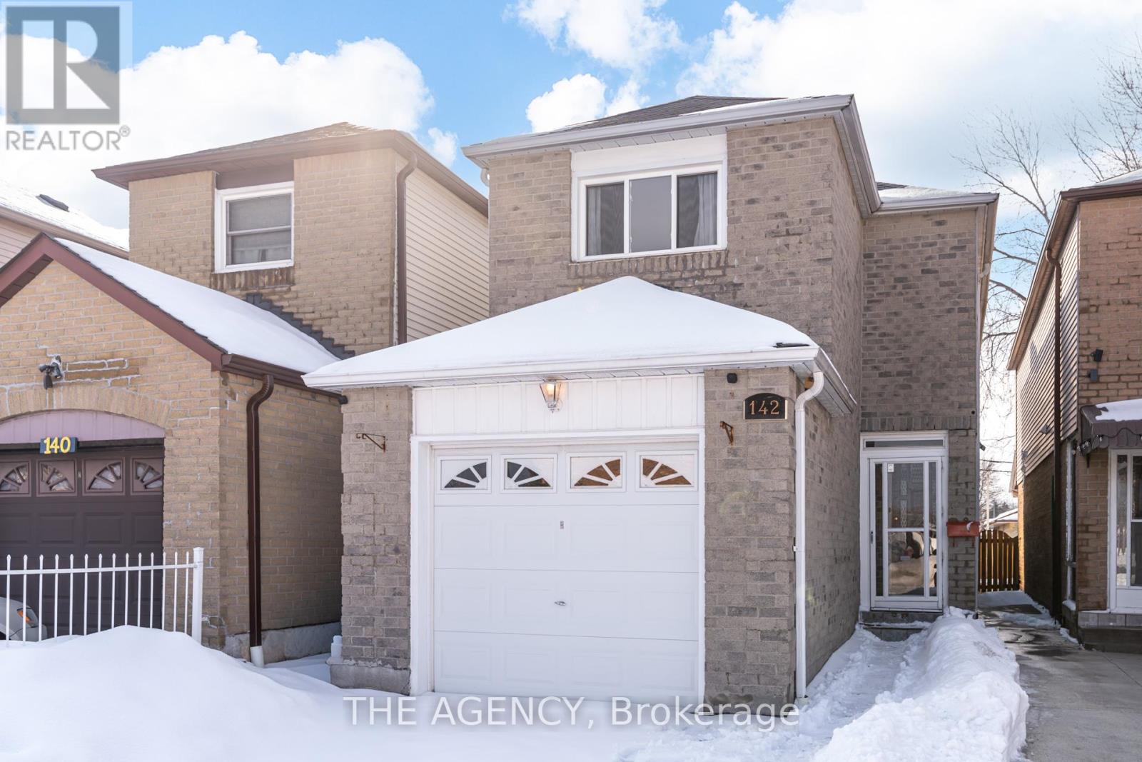 142 GREENBRAE CIRCUIT, Toronto, Ontario