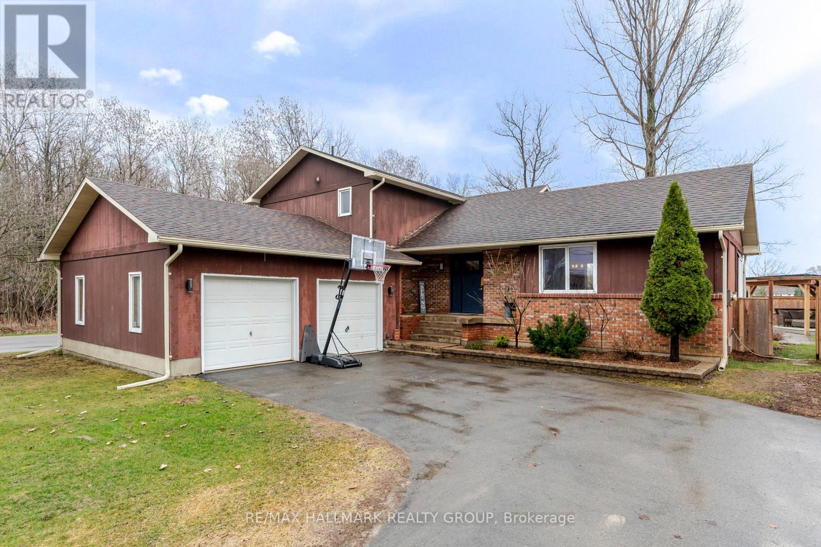 265 KINGSTON CRESCENT, Prescott, Ontario