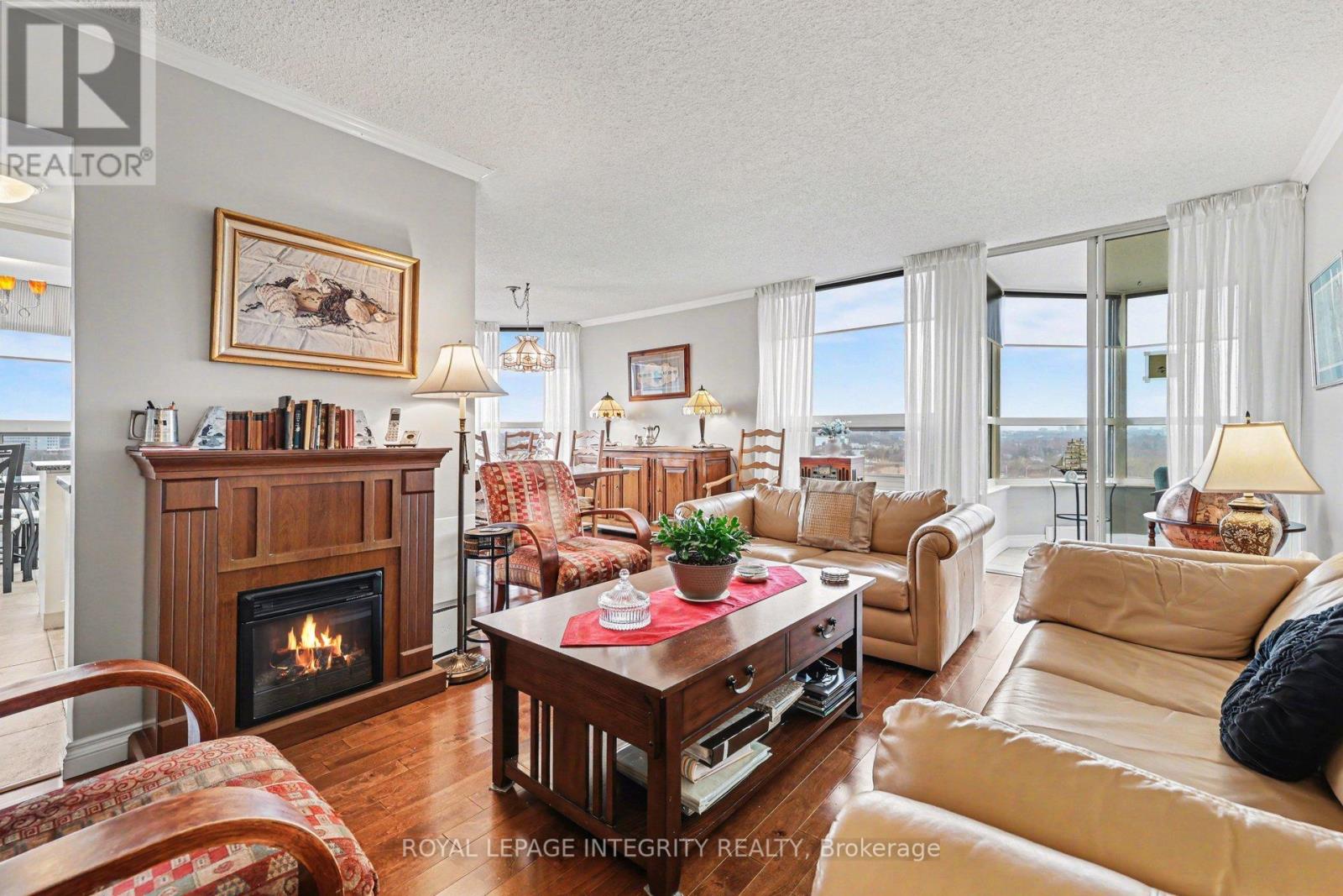 1905 - 1510 Riverside Drive, Ottawa, Ontario  K1G 4X5 - Photo 4 - X13011672